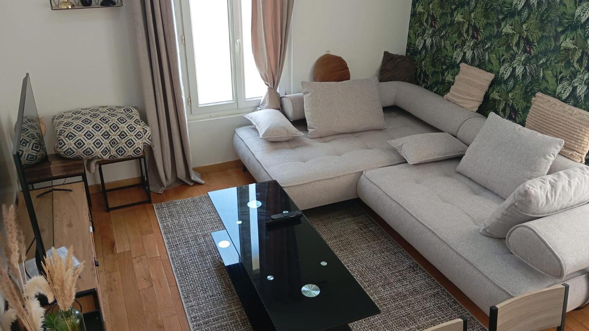 Joli Appartement De Vacances Écouen Extérieur photo