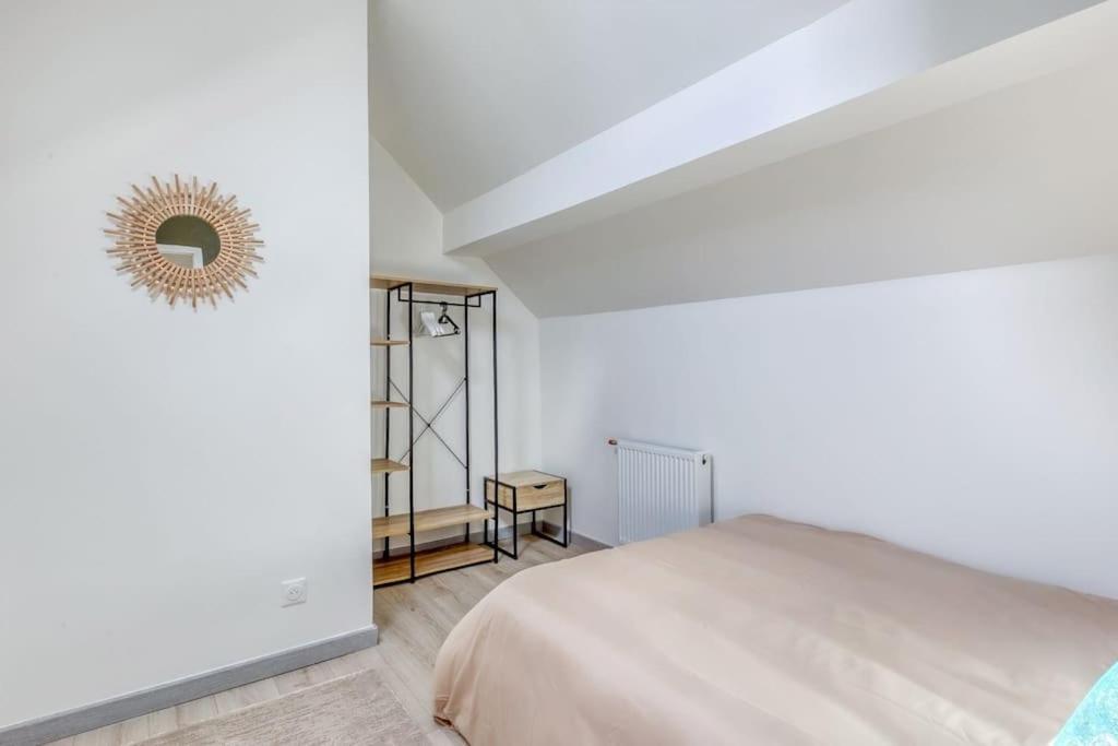 Joli Appartement De Vacances Écouen Extérieur photo