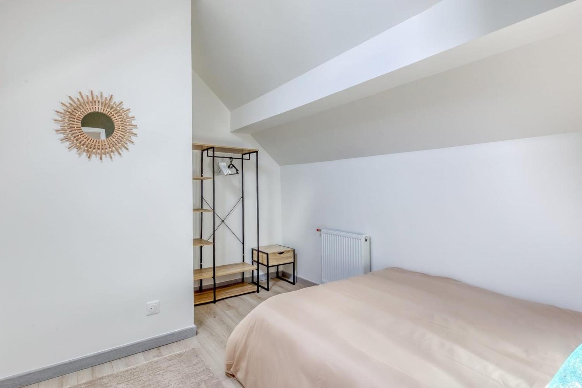 Joli Appartement De Vacances Écouen Extérieur photo
